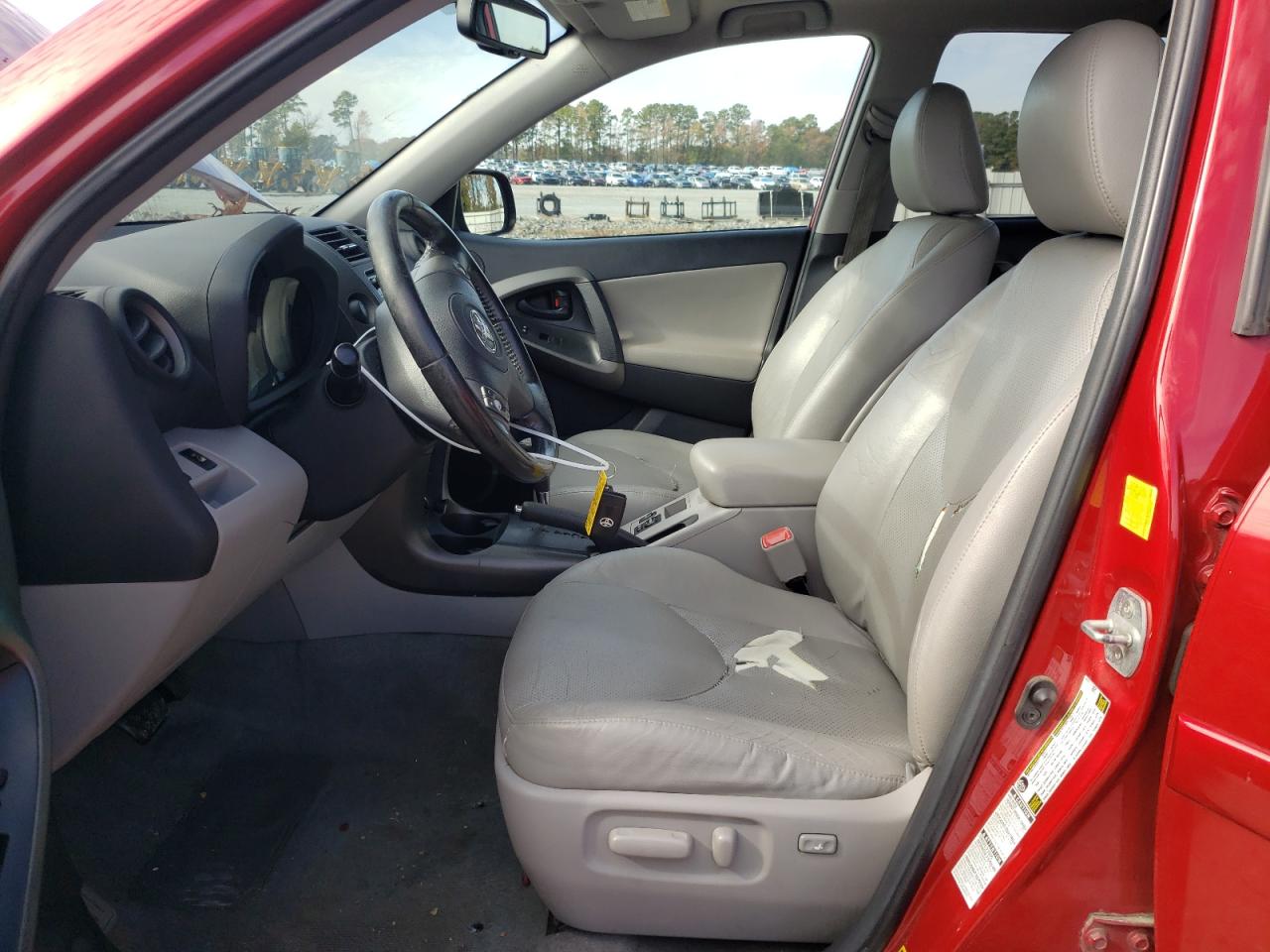 2011 Toyota RAV 4 - Image 7