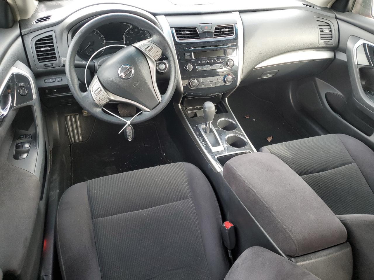 2013 Nissan Altima - Image 8