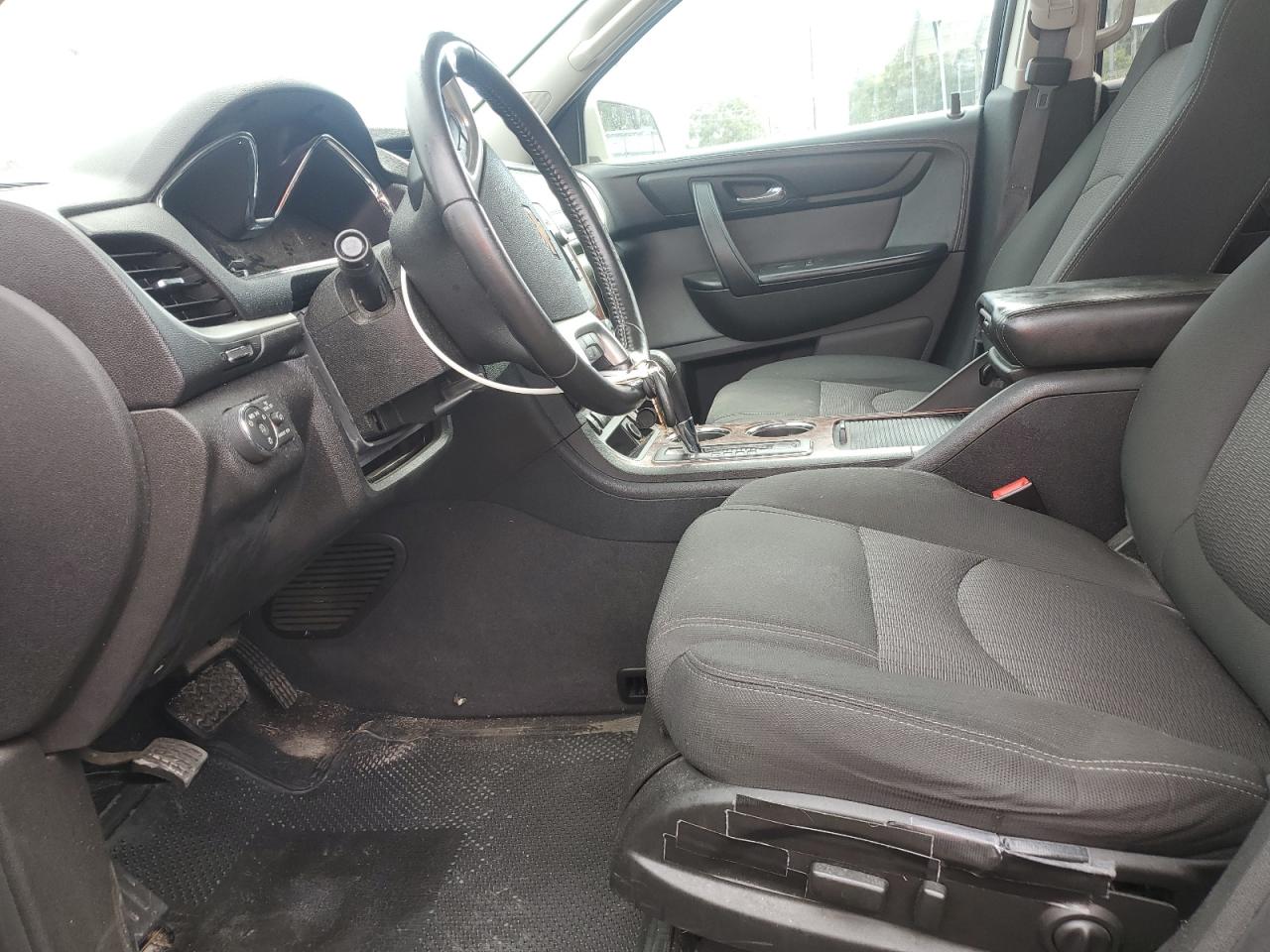 2013 Chevrolet Traverse - Image 7