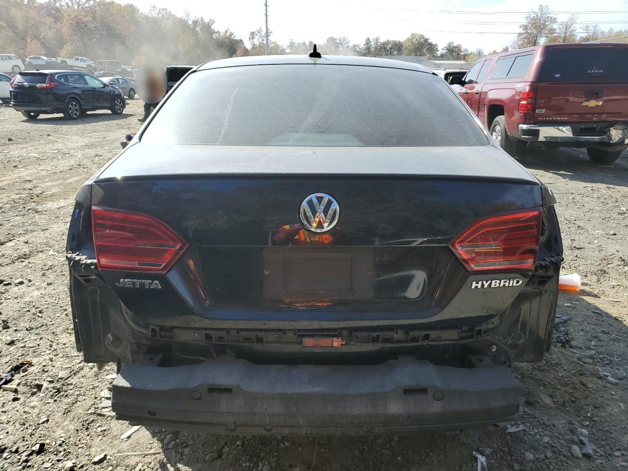 2014 Volkswagen Jetta - Image 6