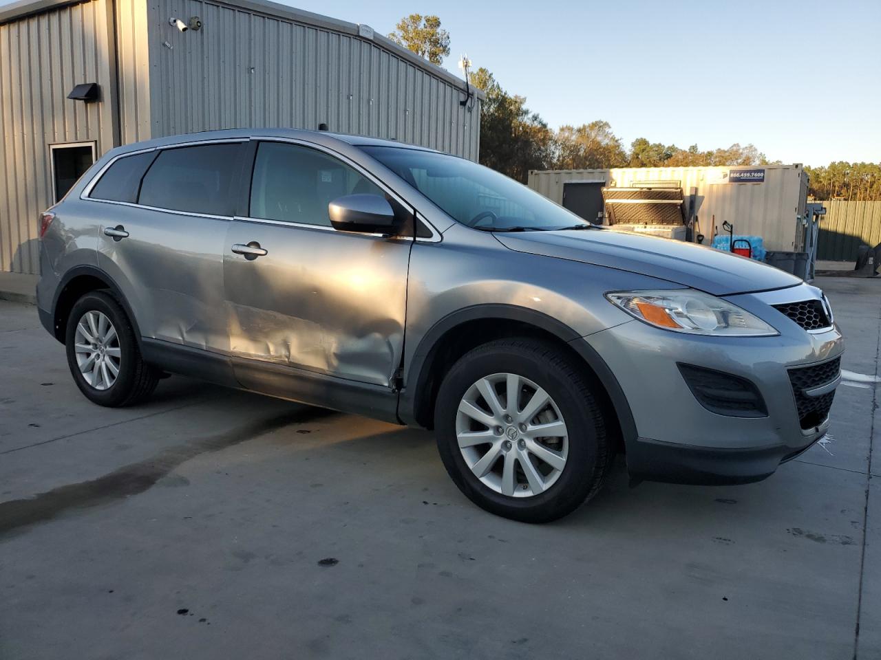 2010 Mazda CX-9 - Image 4