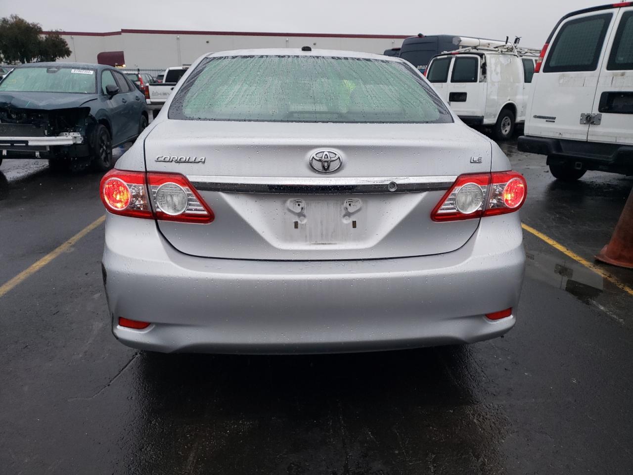 2011 Toyota Corolla - Image 6