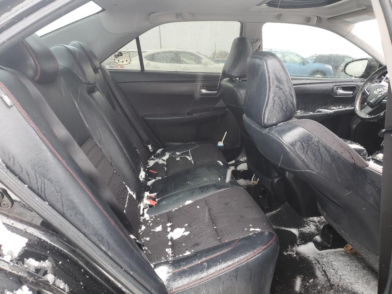 2016 Toyota Camry - Image 10