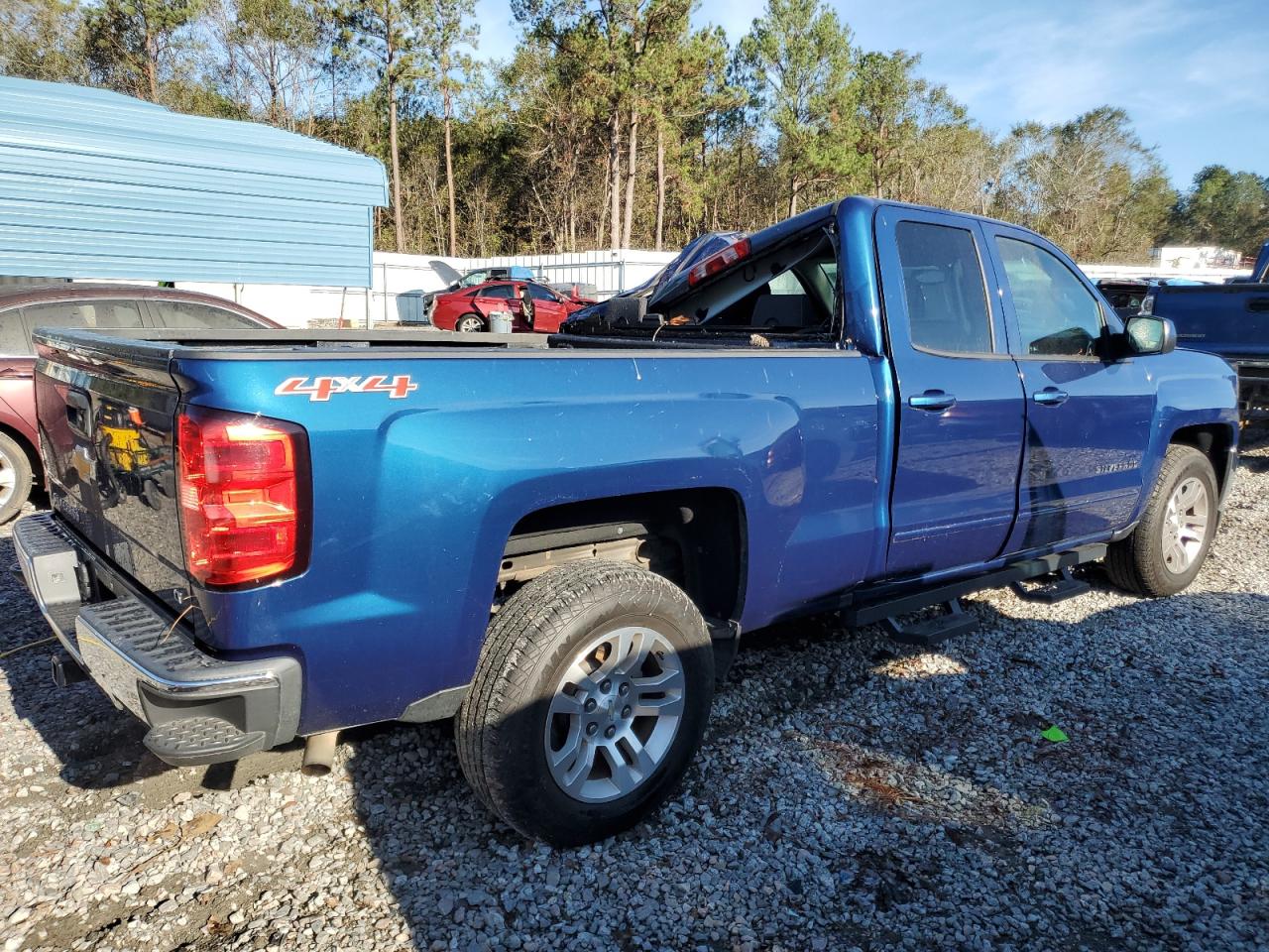 2017 Chevrolet Silverado - Image 3