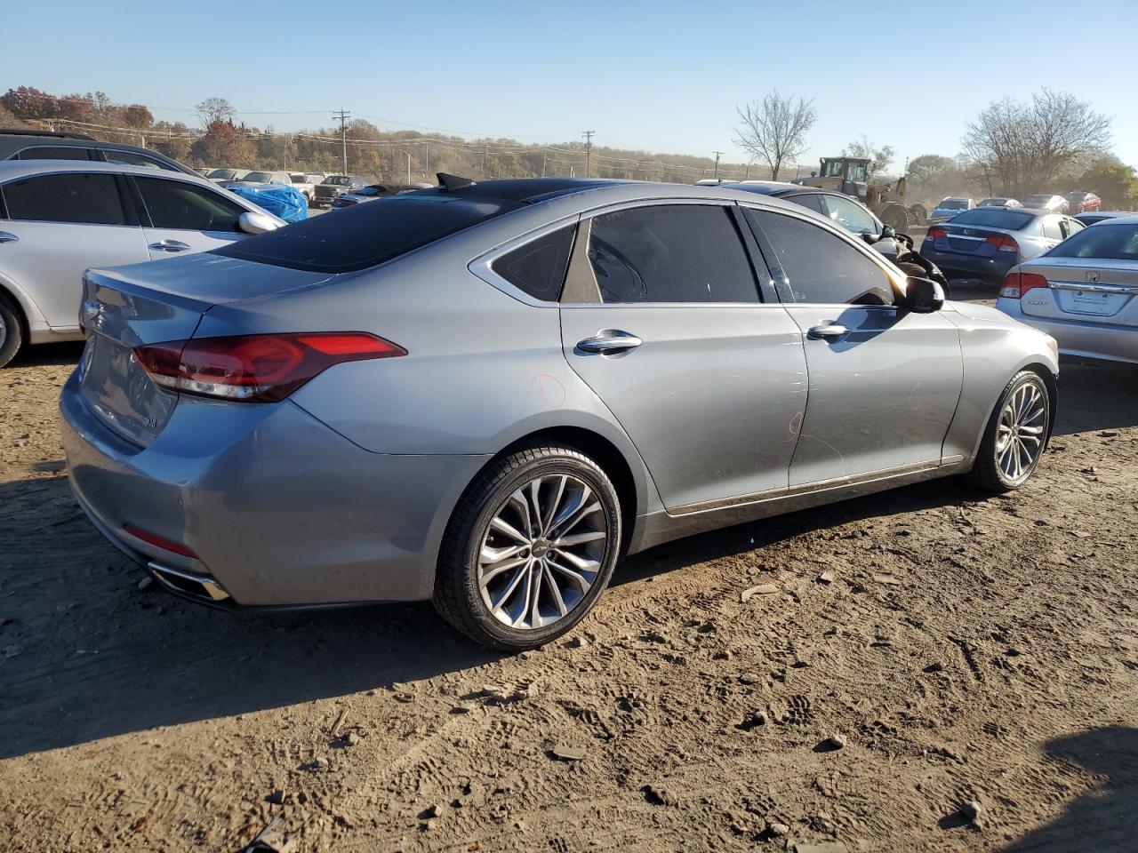 VIN KMHGN4JE0GU142557 2016 HYUNDAI GENESIS no.3