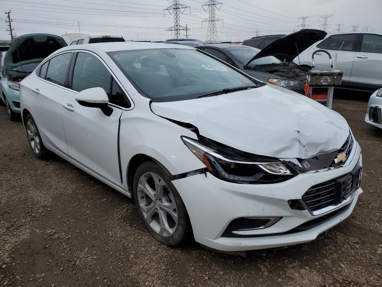 2017 Chevrolet Cruze - Image 4
