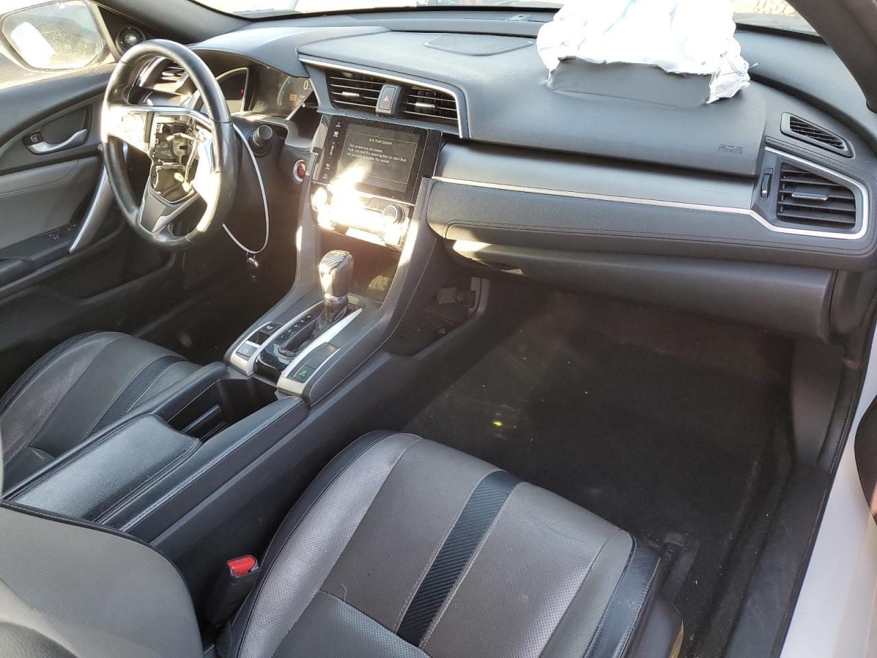 2016 Honda Civic - Image 8