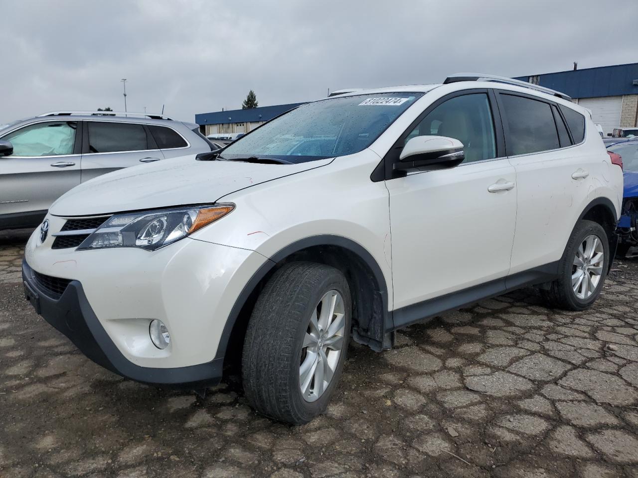 VIN 2T3DFREV6DW084657 2013 TOYOTA RAV4 no.1