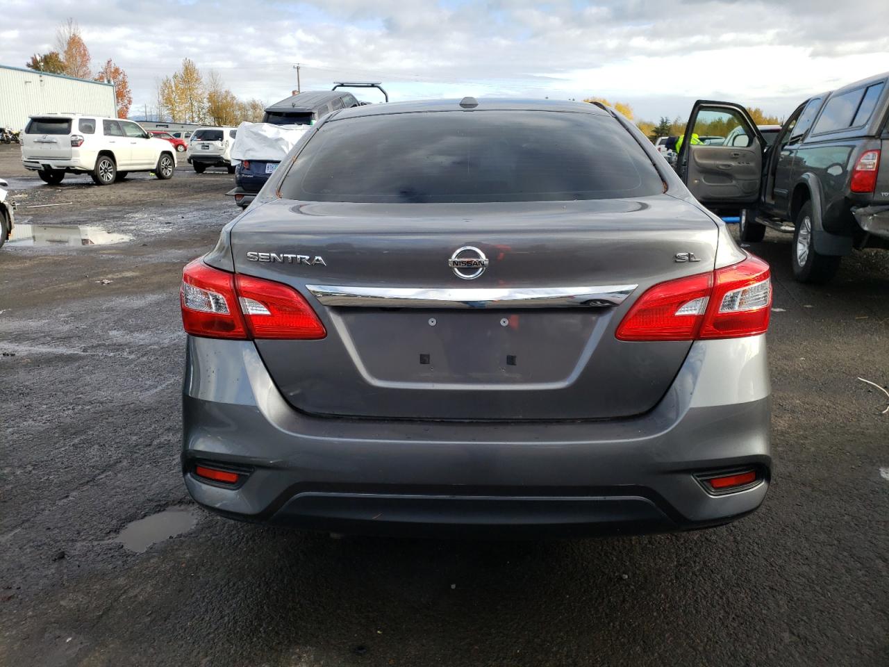 2018 Nissan Sentra S VIN: 3N1AB7AP8JY320230 Lot: 80799704