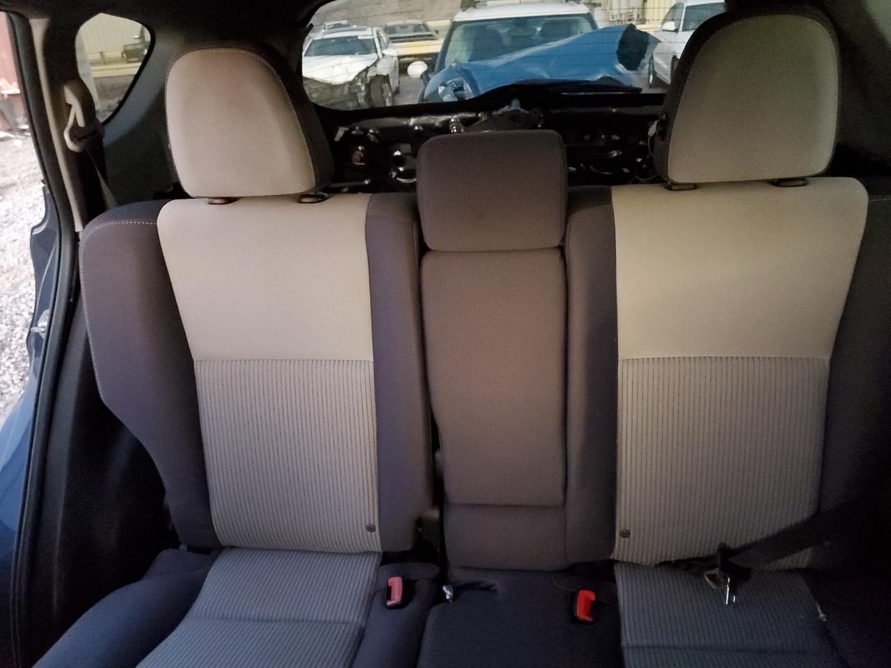 2014 Toyota RAV 4 - Image 10