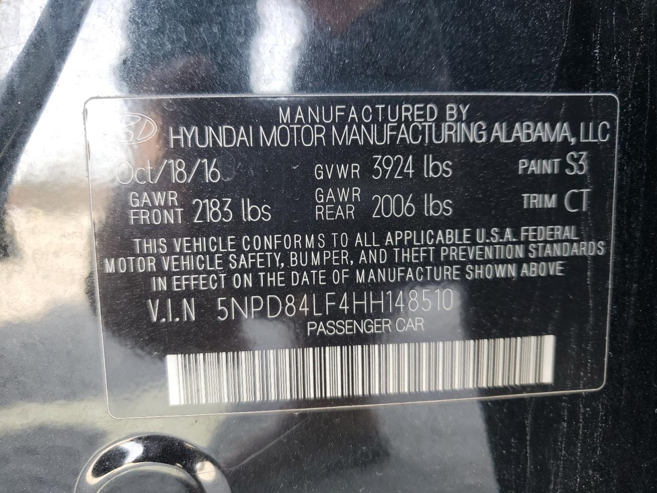 2017 Hyundai Elantra - Image 12