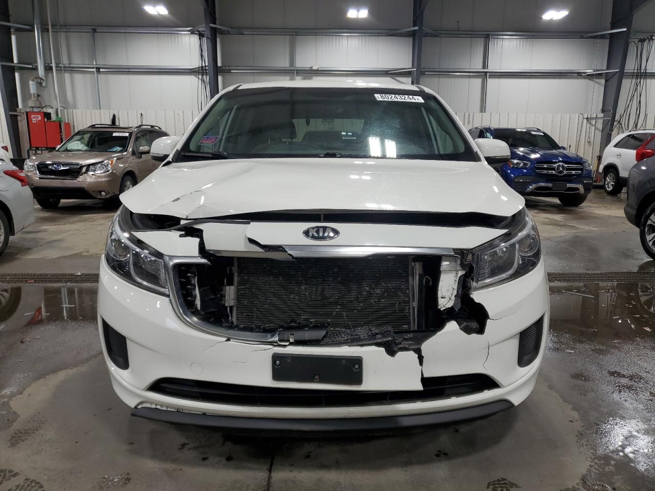 2016 Kia Sedona - Image 5