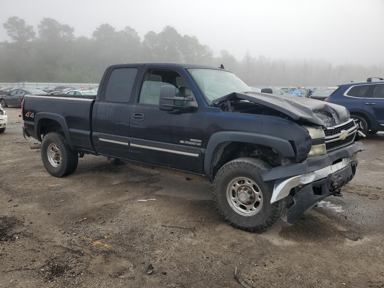 2007 Chevrolet Silverado - Image 4