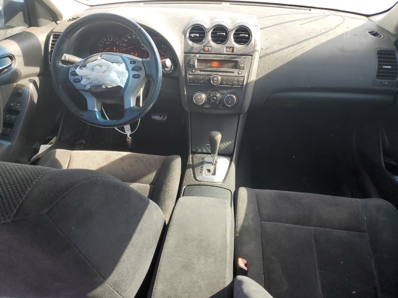 2009 Nissan Altima - Image 8