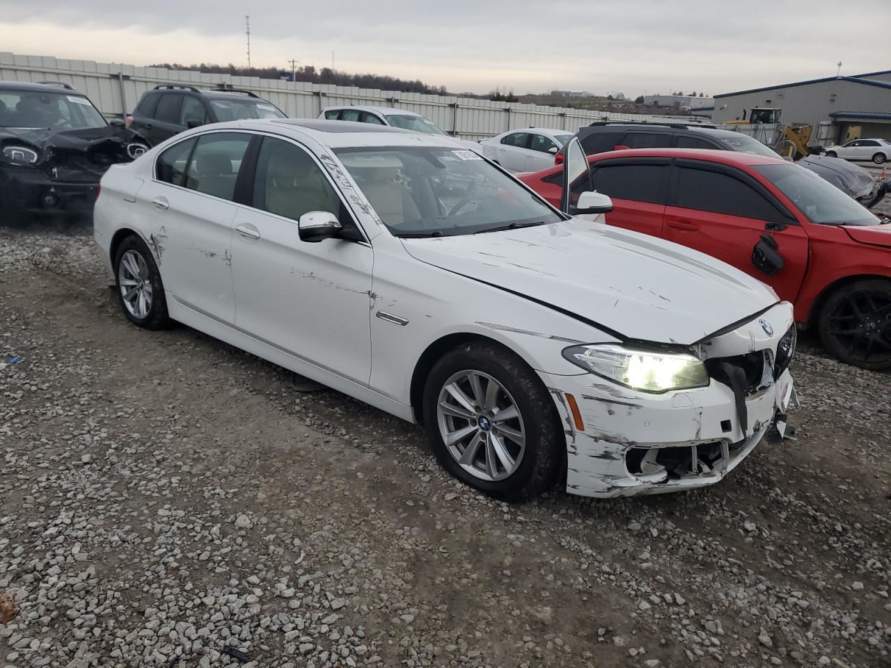 VIN WBA5A5C54ED502997 2014 BMW 5 SERIES no.4