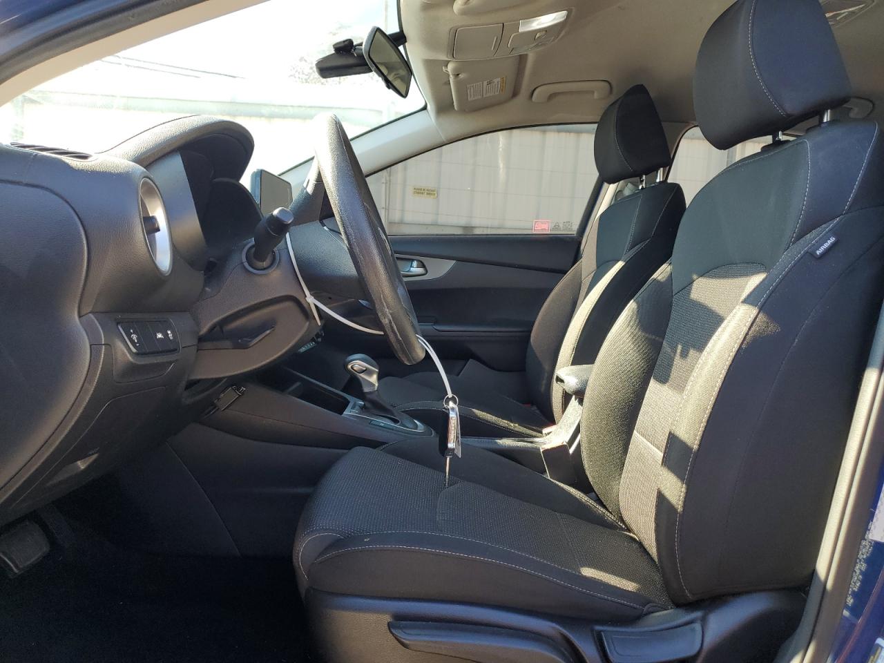 2019 Kia Forte - Image 7