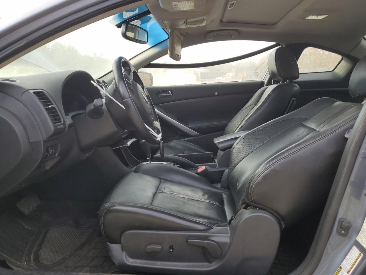 2010 Nissan Altima - Image 7