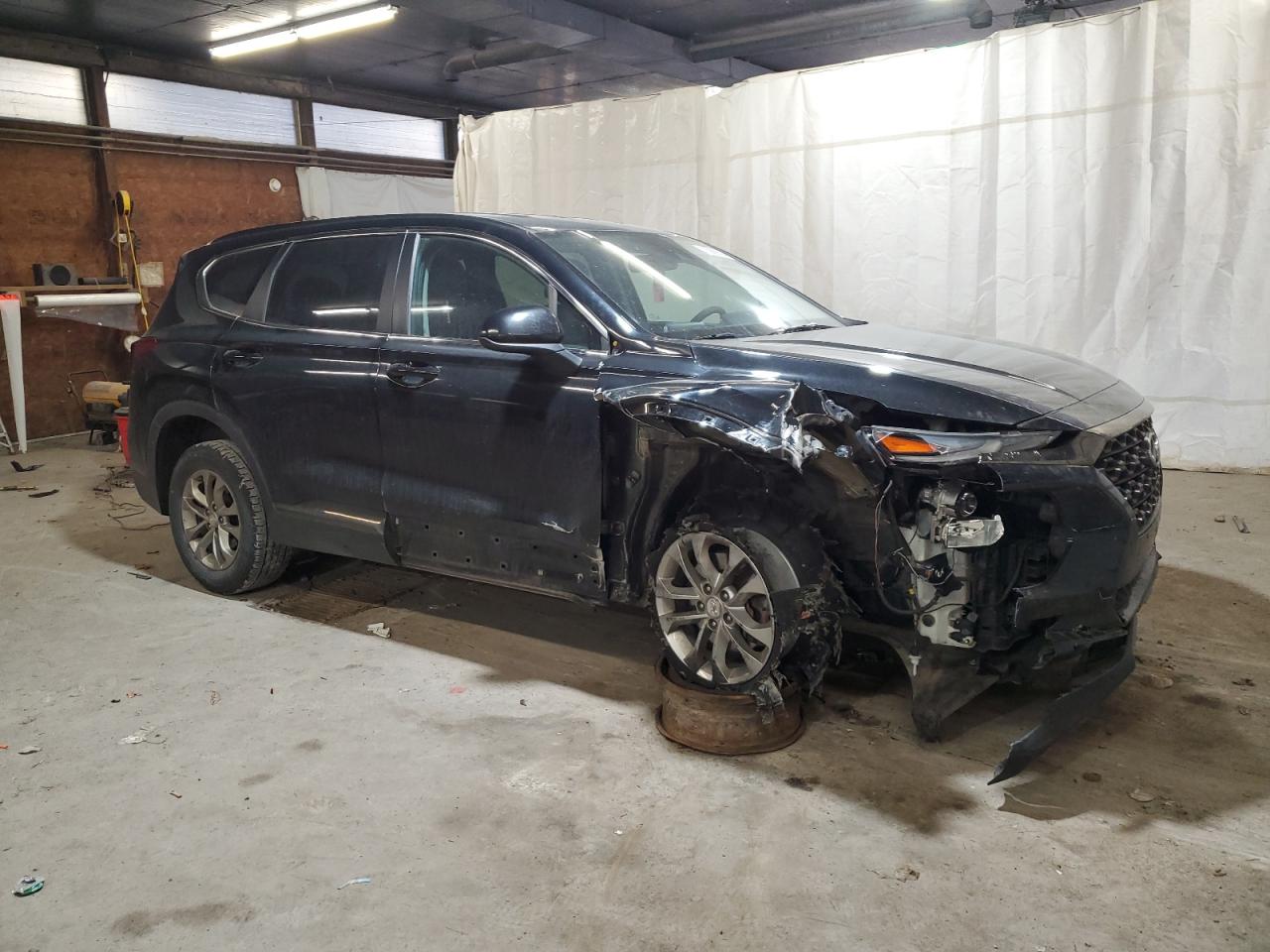 2019 Hyundai Santa Fe - Image 4