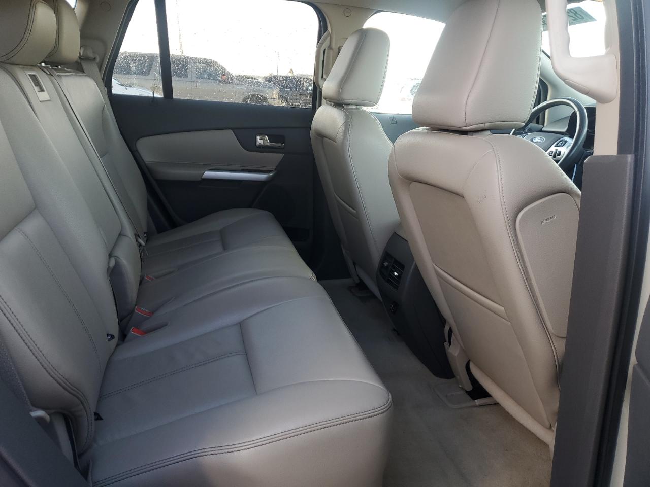 2011 Ford Edge - Image 11