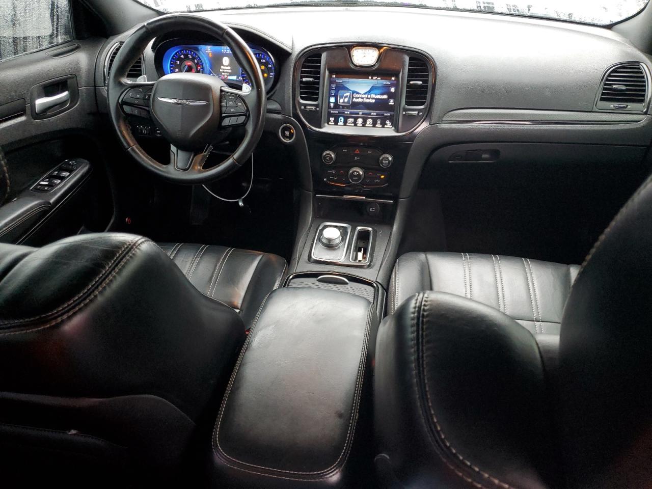 2016 Chrysler 300 - Image 8
