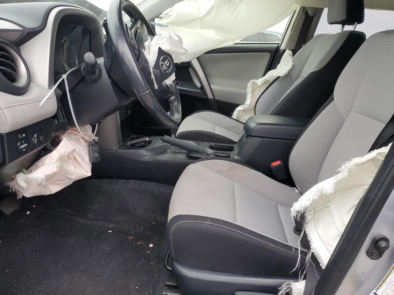 2018 Toyota RAV 4 - Image 7