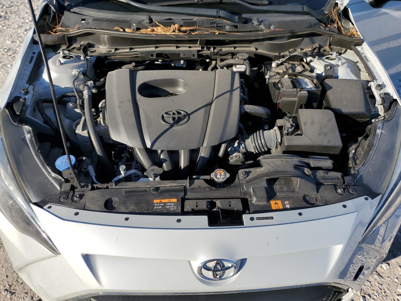 2020 Toyota Yaris - Image 11