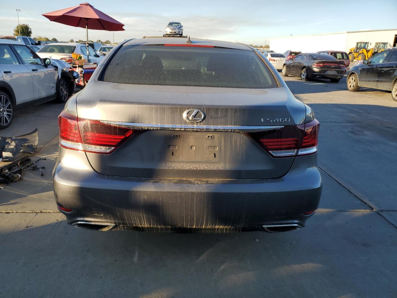 2013 Lexus LS - Image 6
