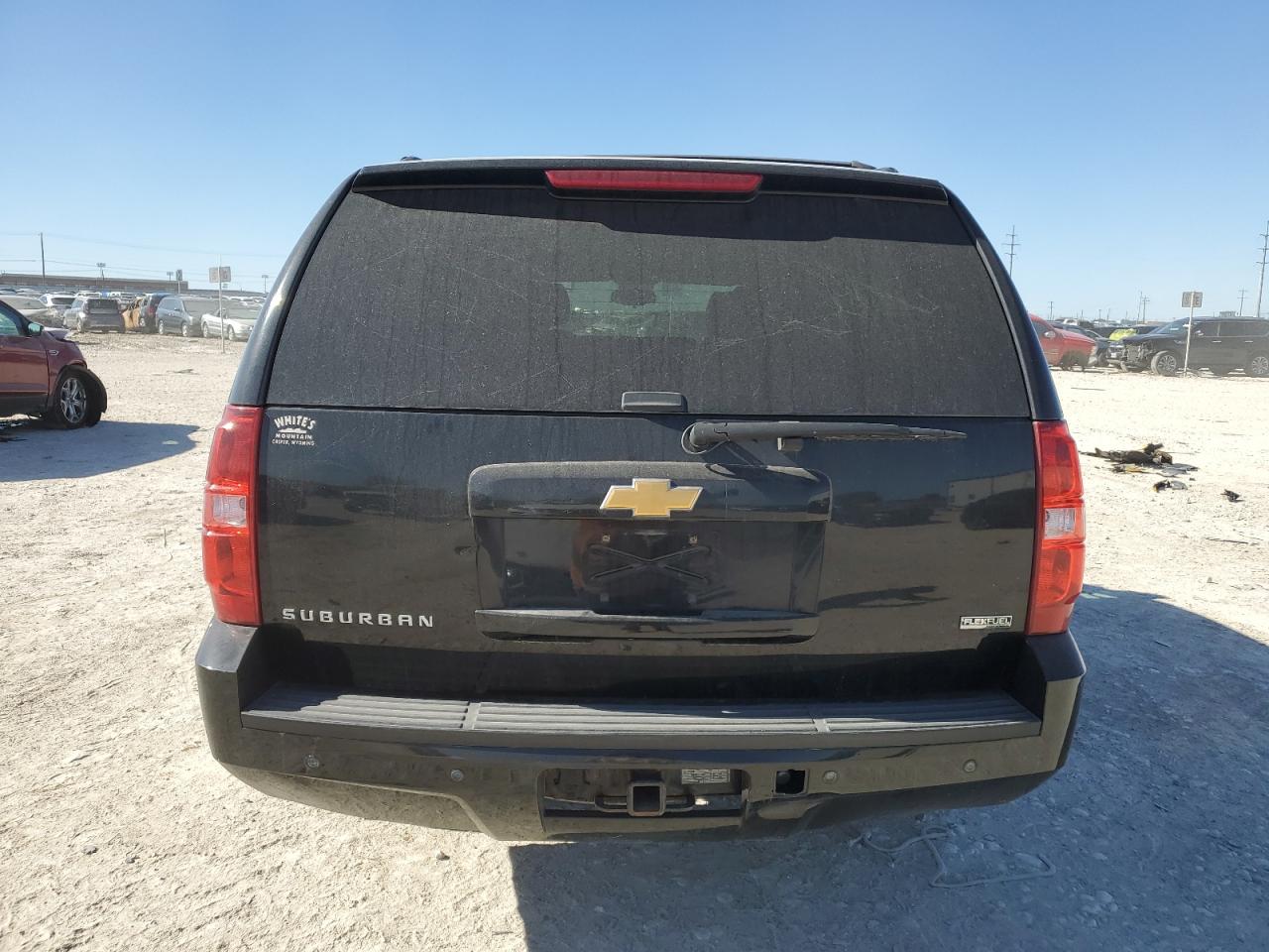 2012 Chevrolet Suburban - Image 6