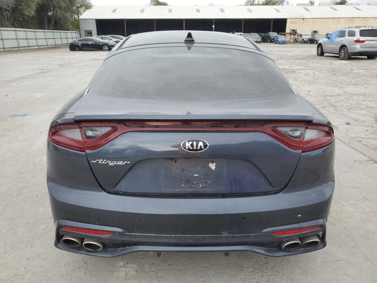 KNAE25LA4K6064105 2019 Kia Stinger Premium