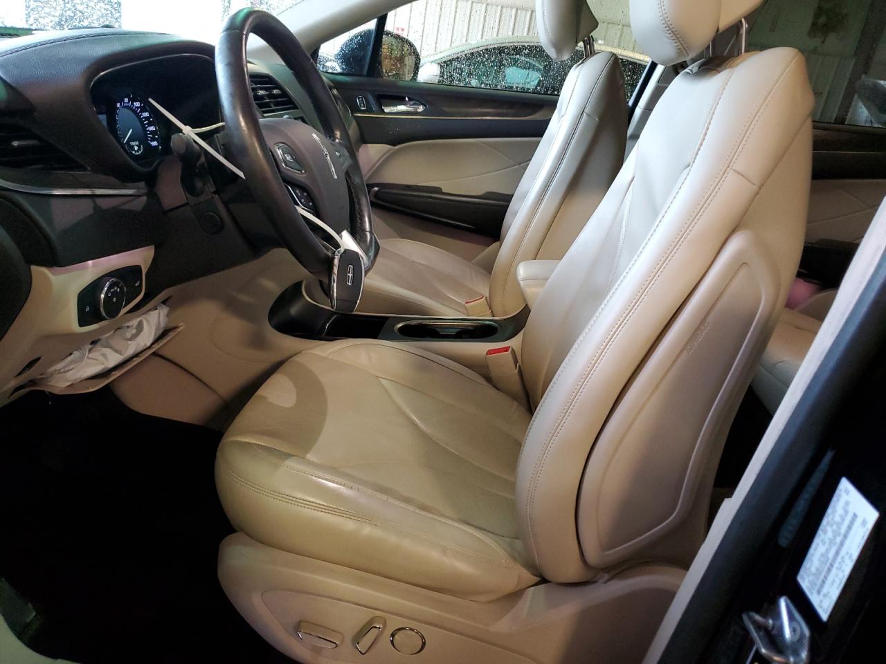 2019 Lincoln MKC - Image 7