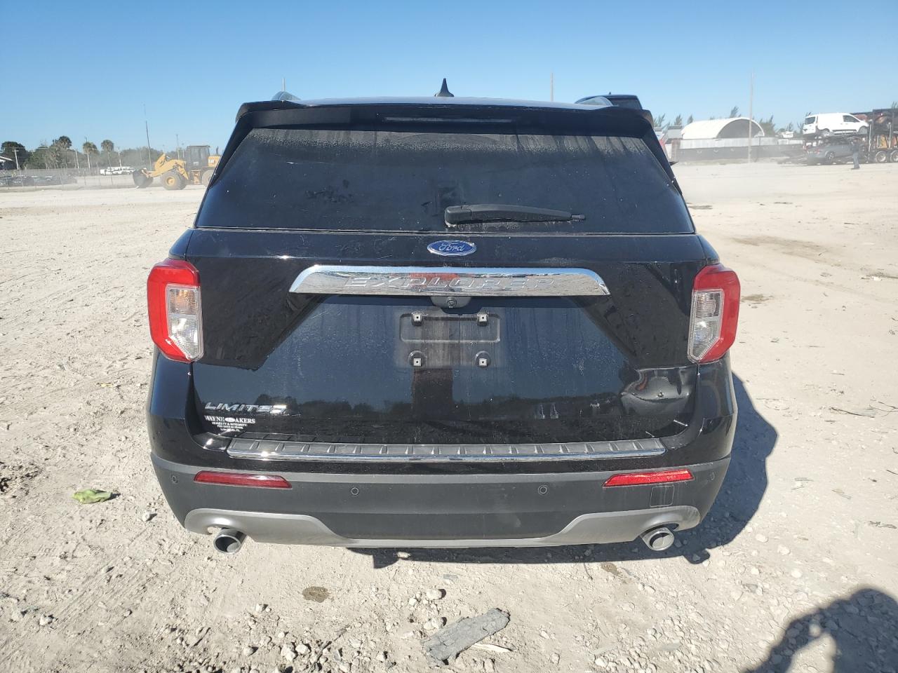 2022 Ford Explorer - Image 6