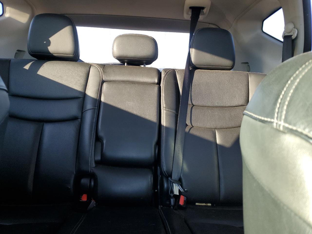 2016 Nissan Murano - Image 10