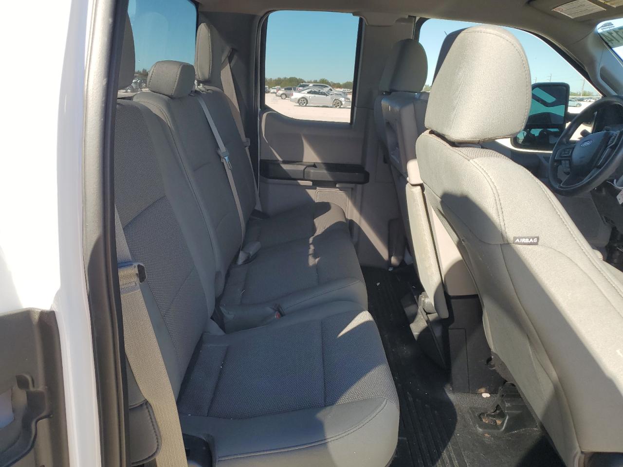2017 Ford F250 - Image 10
