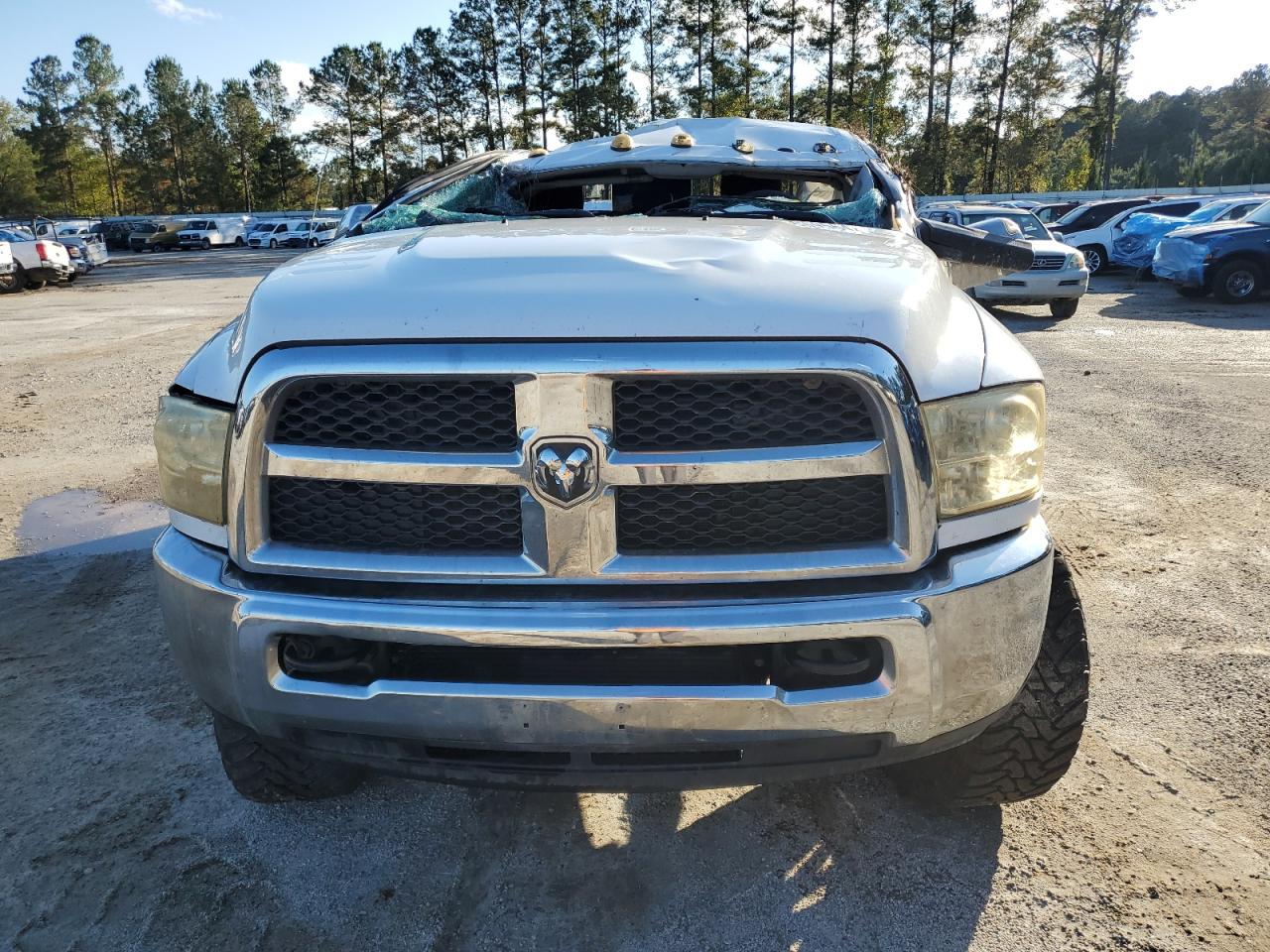 2018 RAM 2500 - Image 5