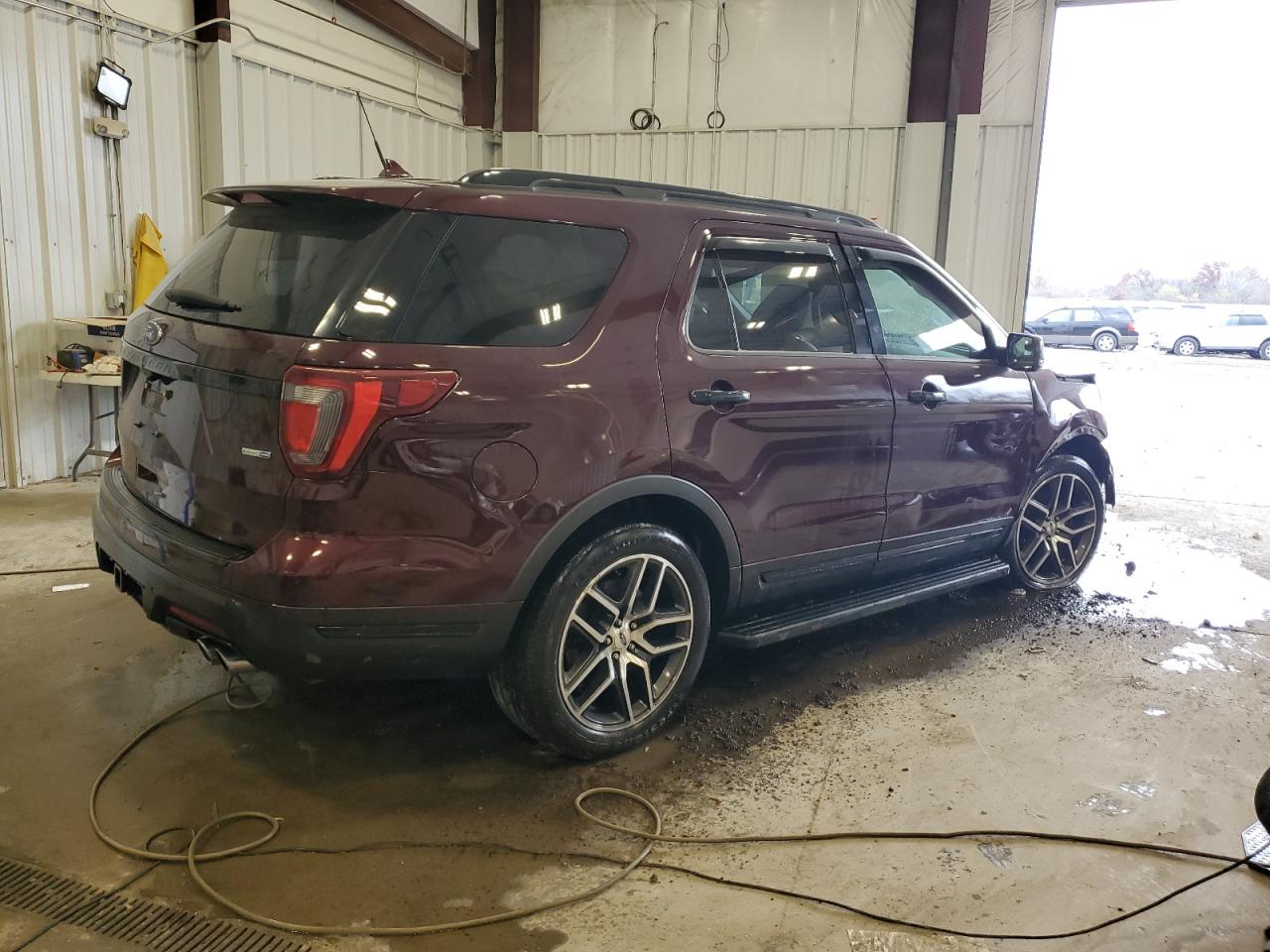 VIN 1FM5K8GT5JGB76190 2018 FORD EXPLORER no.3