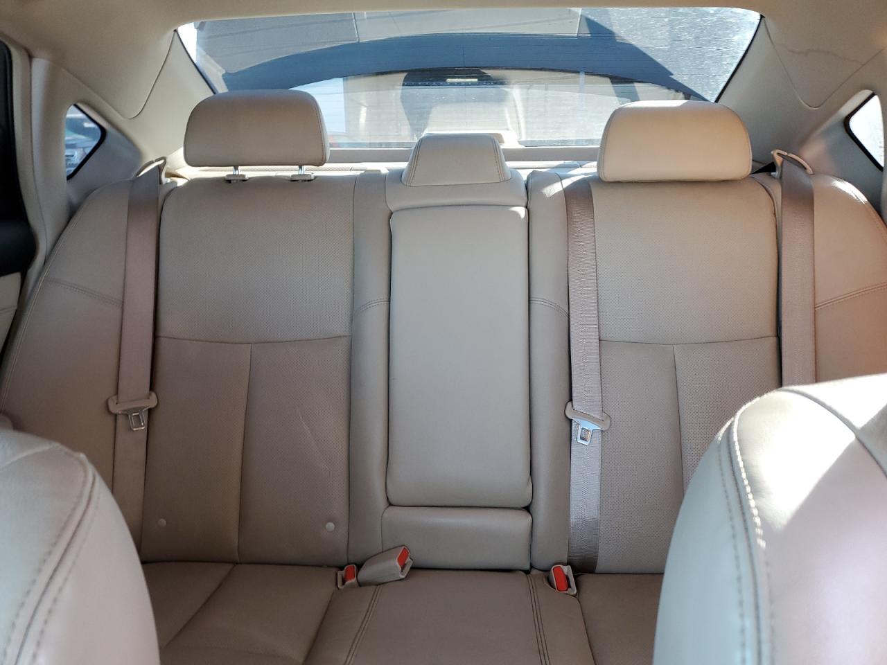 2013 Nissan Altima - Image 10