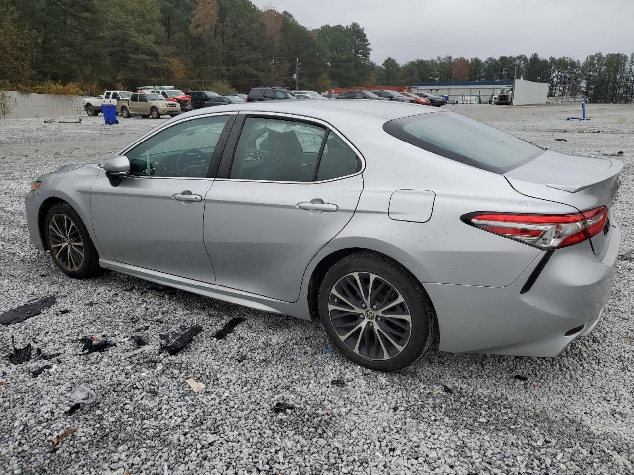 2018 Toyota Camry - Image 2