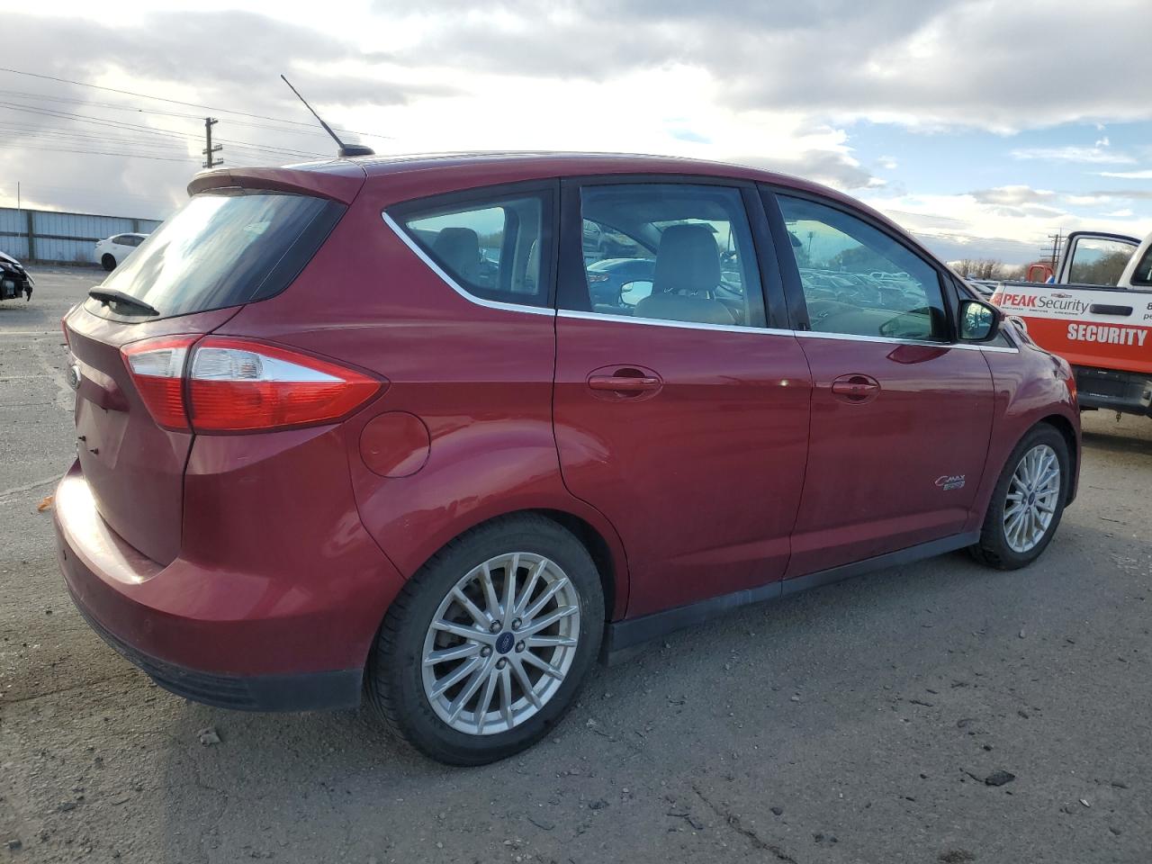 VIN 1FADP5CU3FL108831 2015 FORD CMAX no.3