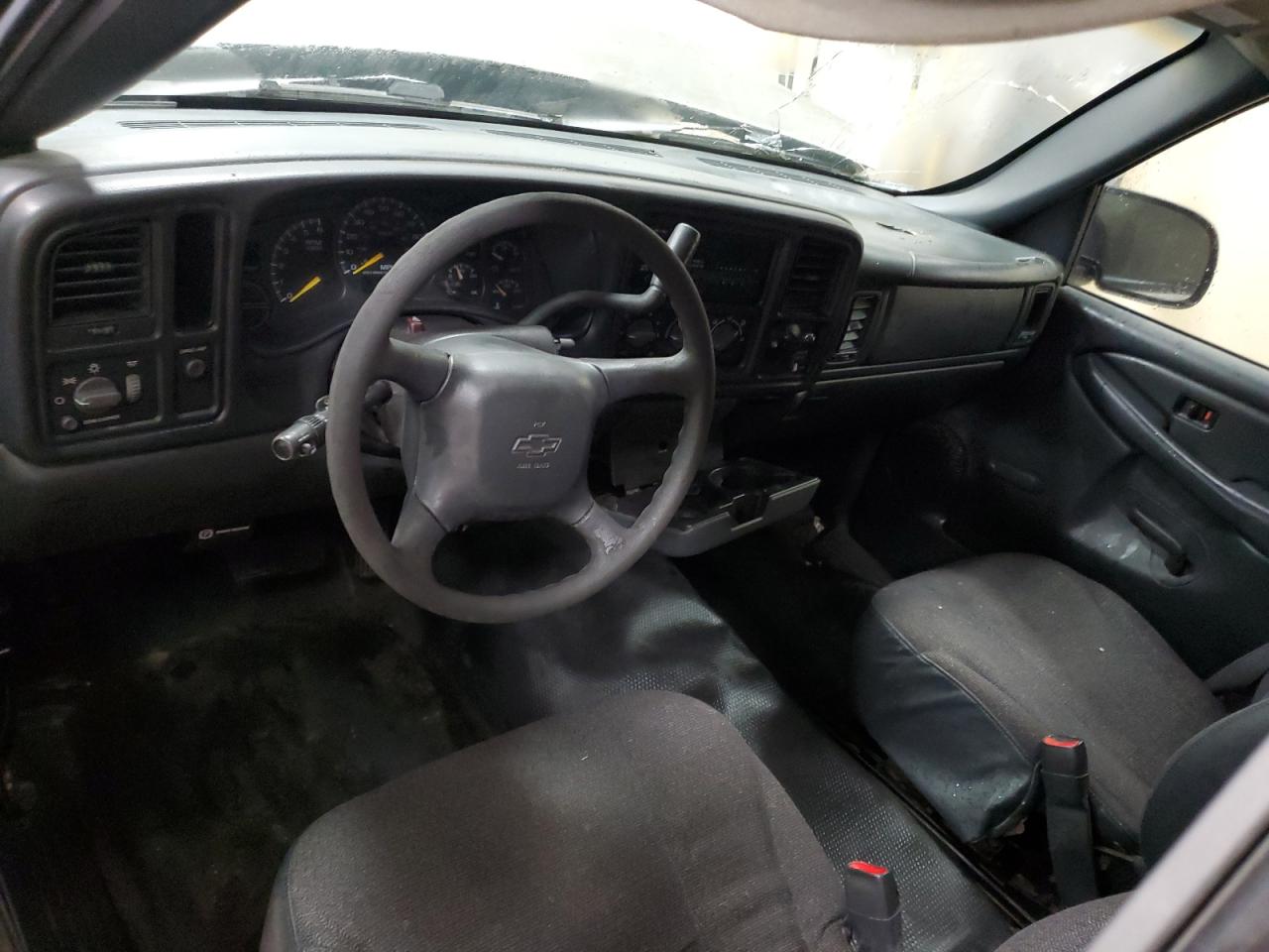 1999 Chevrolet Silverado - Image 8