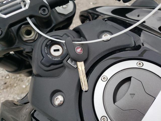 2022 HONDA CB1000 RA