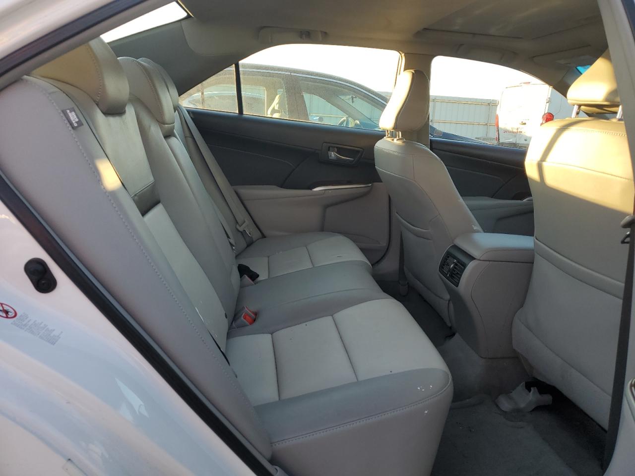 2014 Toyota Camry - Image 10