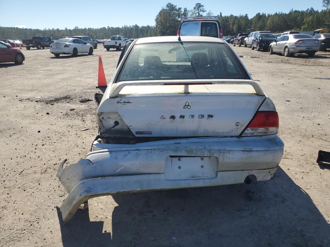 2002 Mitsubishi Lancer - Image 6