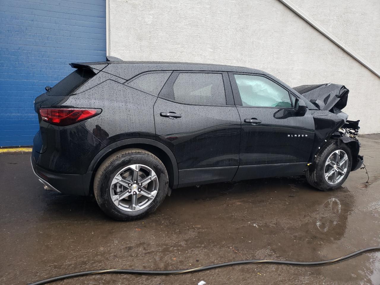 2023 Chevrolet Blazer - Image 3