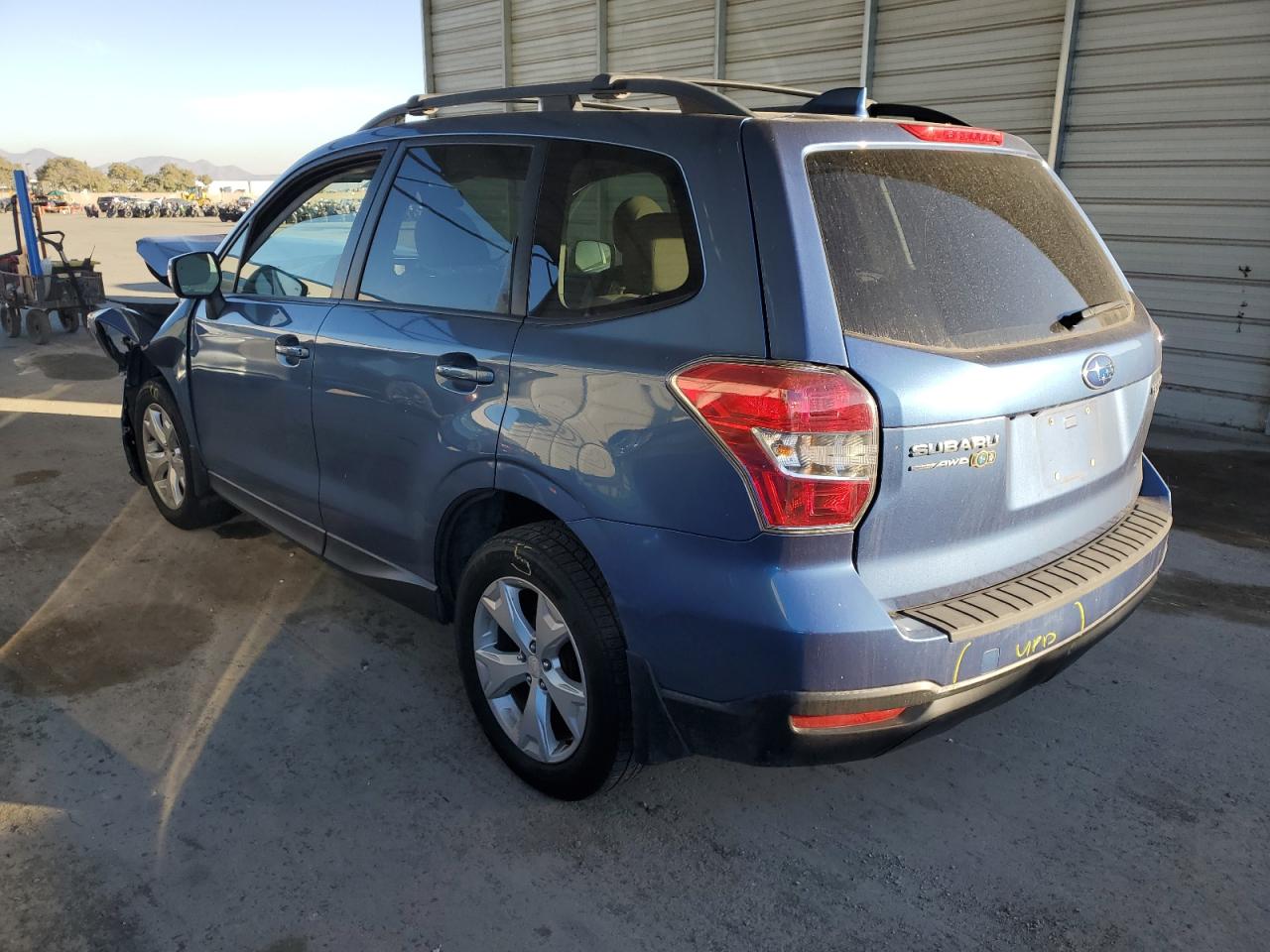 VIN JF2SJADC0GH460255 2016 SUBARU FORESTER no.2