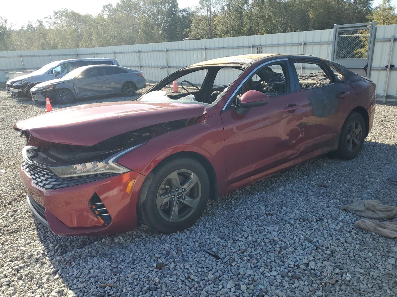 2022 Kia K5 - Image 1