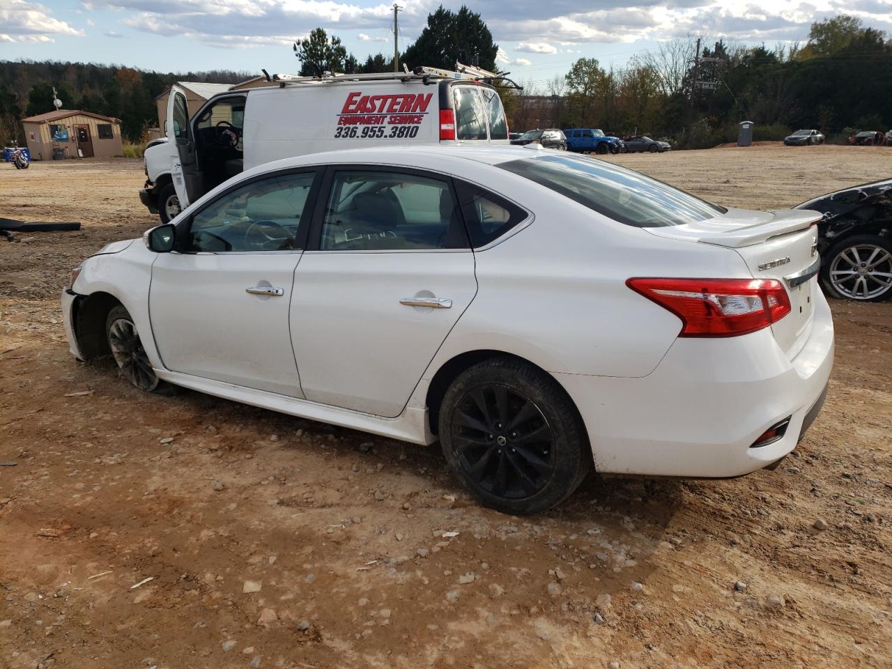 2017 Nissan Sentra - Image 2