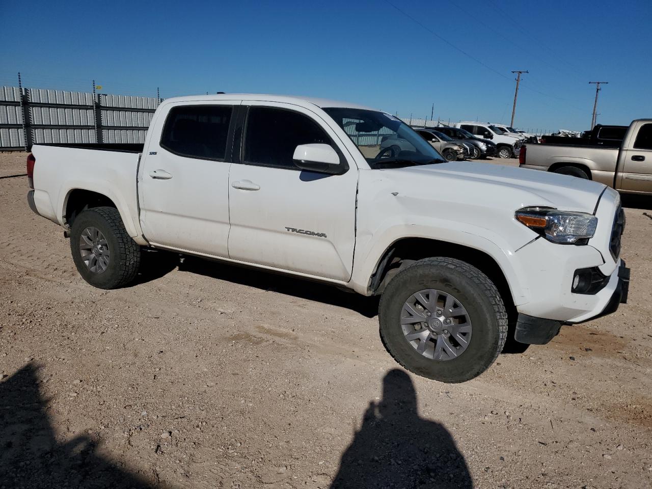 2019 Toyota Tacoma - Image 4