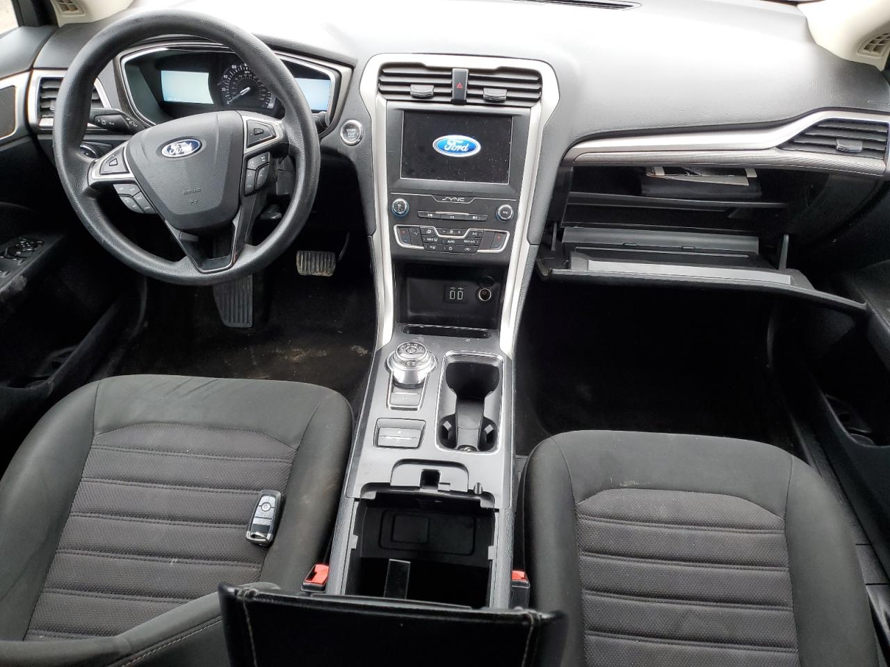 2020 Ford Fusion - Image 8