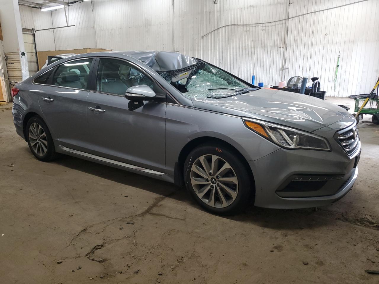 2016 Hyundai Sonata - Image 4