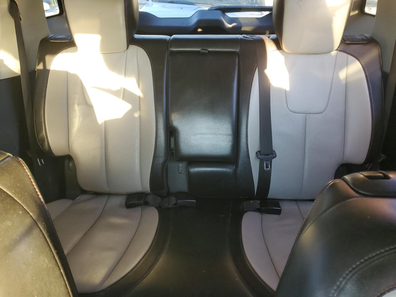 2011 GMC Terrain - Image 10